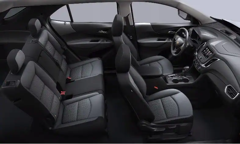 2024 Chevrolet Equinox interior